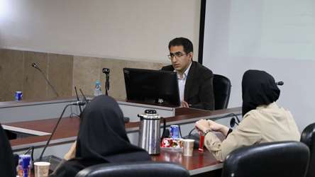 ثبت ۷۶ مقاله Q1 و ارتقای شاخص H دانشگاه به عدد ۷۴؛ رونمایی از اختراع بومی در جشن هفته پژوهش